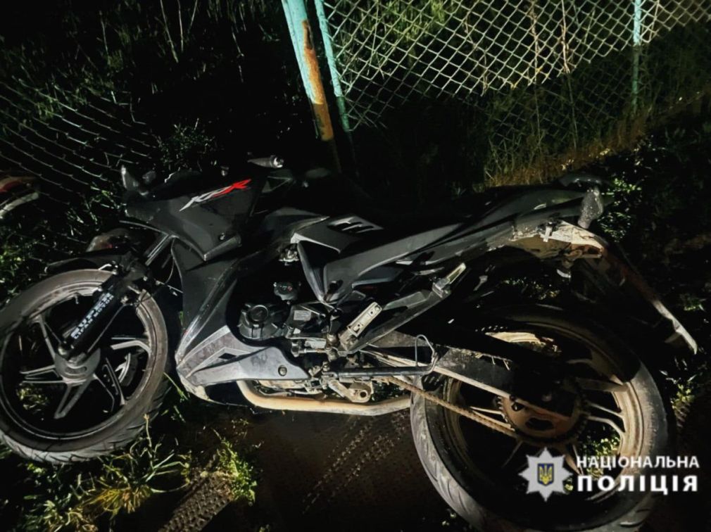 На Косівщині 16-річний мотоцикліст зіткнувся із позашляховиком