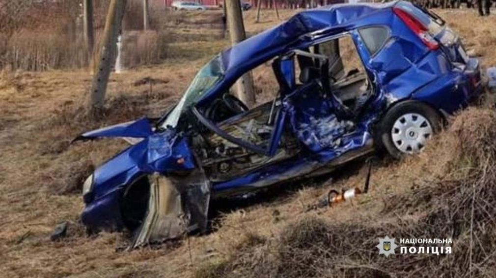 У поліції розповіли деталі ДТП за участю потяга на Коломийщині