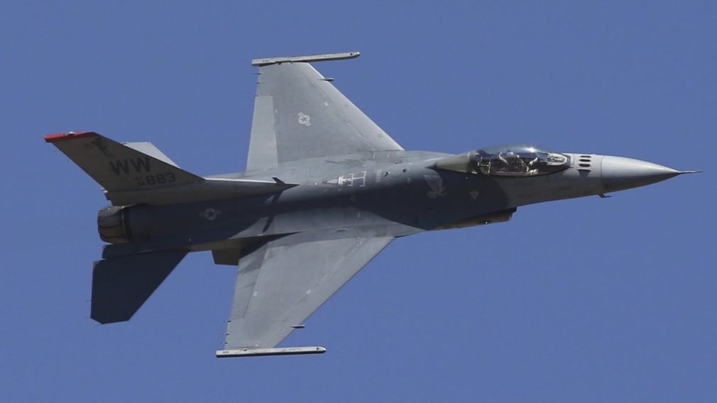 США передали Україні списані F-16 як джерело запчастин