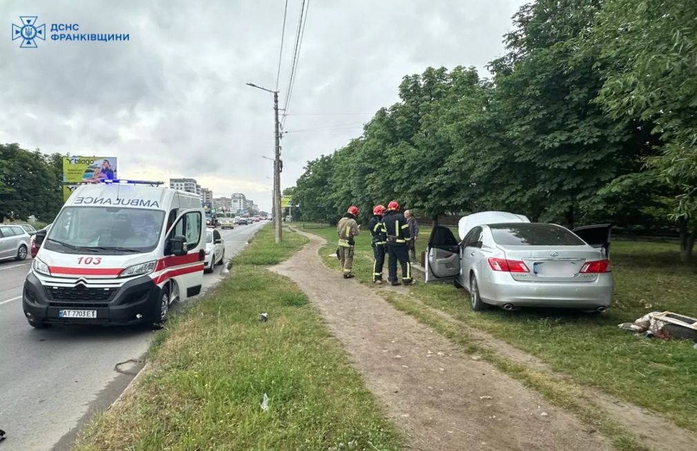 У Франківську трапилась ДТП за участю двох автомобілів