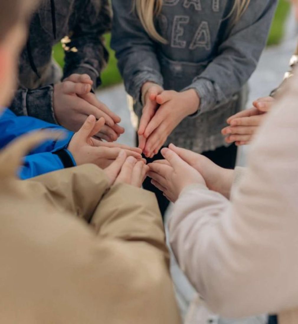 Родини загиблих прикарпатських захисників запрошують на безкоштовний психологічний кемп