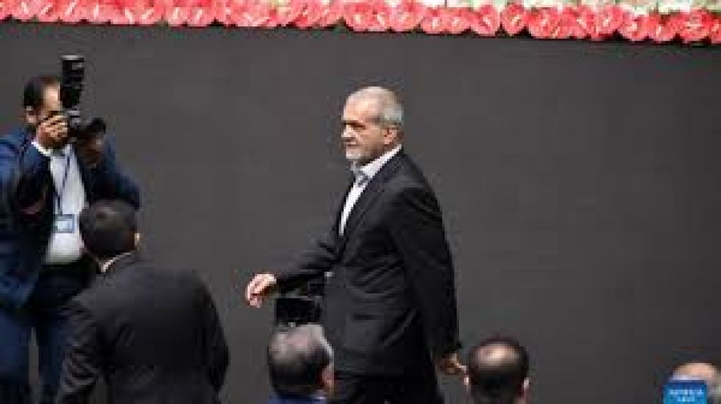 Новий президент Ірану склав присягу під скандування &ldquo;Смерть Америці та Ізраїлю&rdquo;