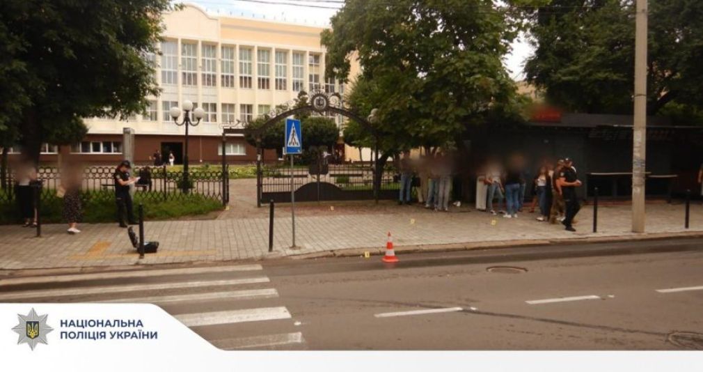 У Франківську затримали молодиків, які за ніч вчинили серію грабежів