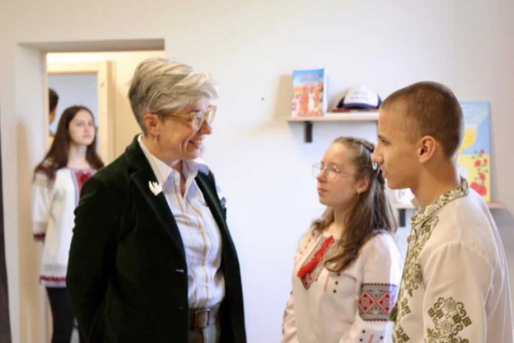 Коломийський будинок дитячого типу відвідала посол Канади в Україні